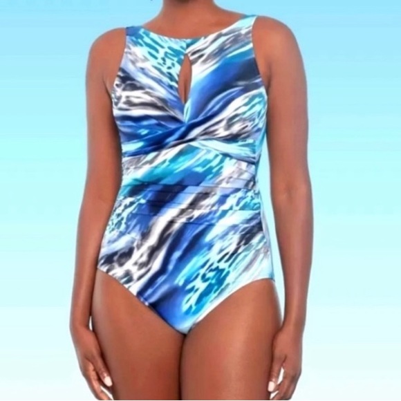 dreamsuit by miracle brands Other - NEW Dreamsuit bathing suit